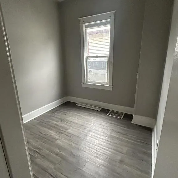 3907 7th Ave — Photo 10