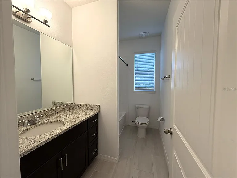 16856 Oakboro St — Photo 18
