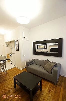 5th image of 324 E 14th St APT 2B