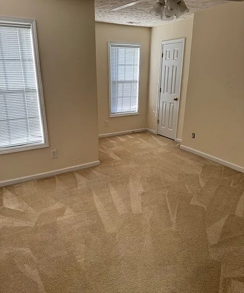 5340 Miranda Dr — Photo 10