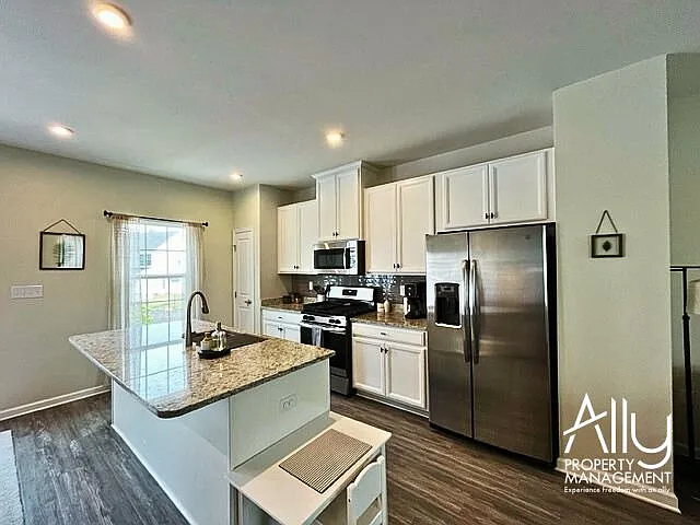 Pocoson Wood Court 2424 - 1 — Photo 3