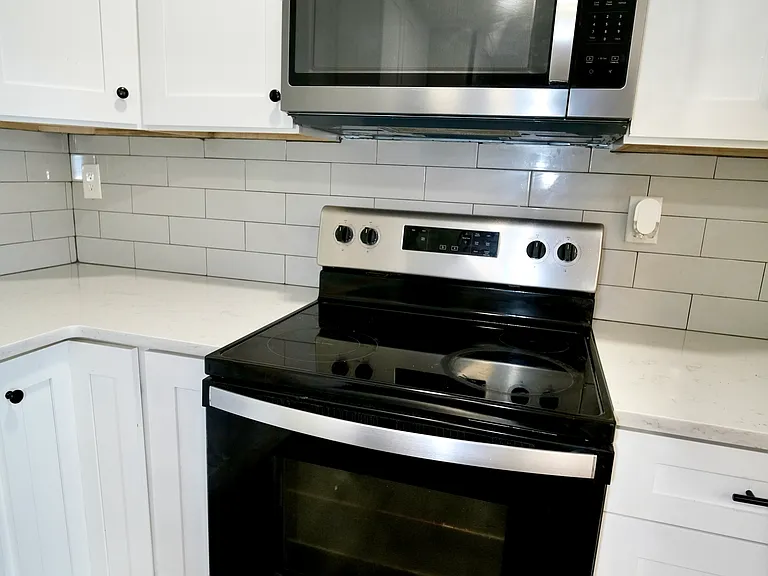 885 Ruby Ave #885 — Photo 7