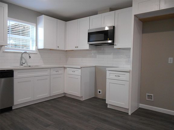 4th image of 1547 Greenfield Rd