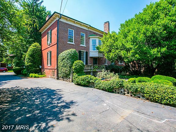2nd image of 1111 Princess Anne St