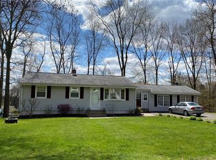 5 Sheraton Dr, Wolcott, CT 06716