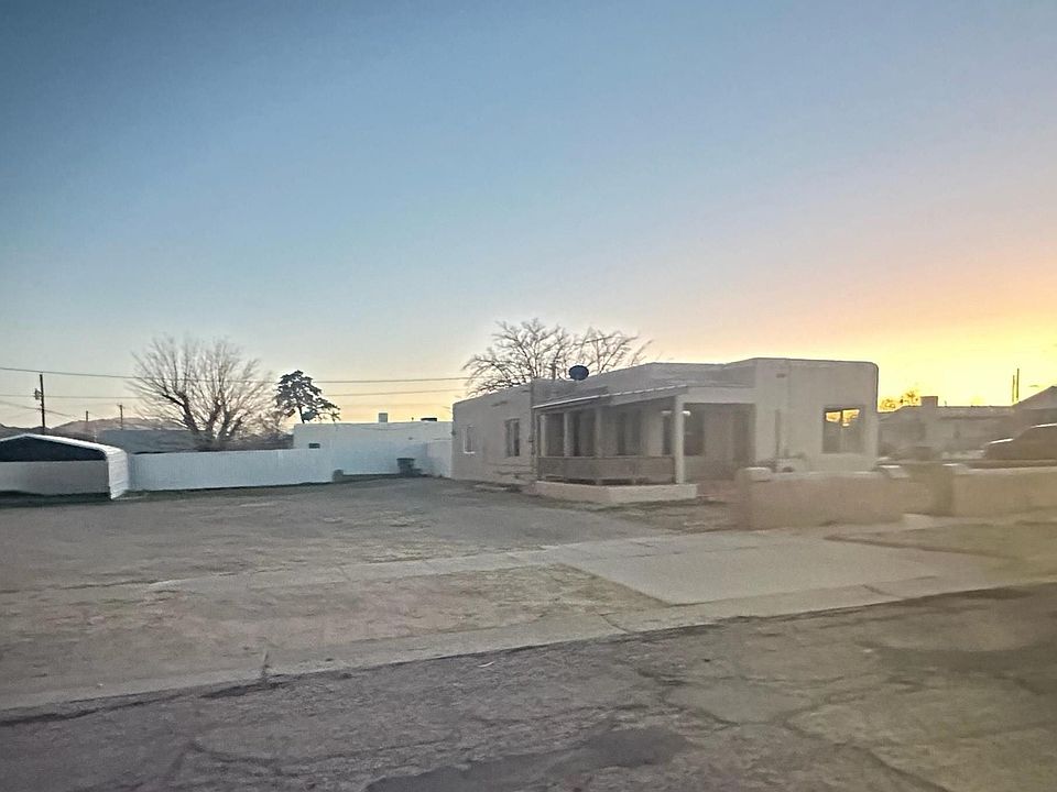 1st image of 680 W 8th Ave