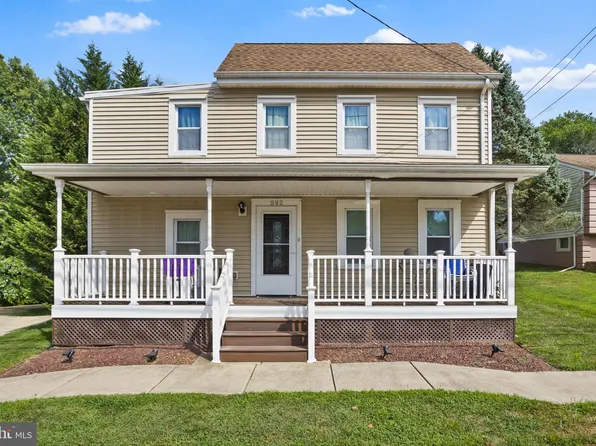 592 New York Ave, Columbus, NJ 08022