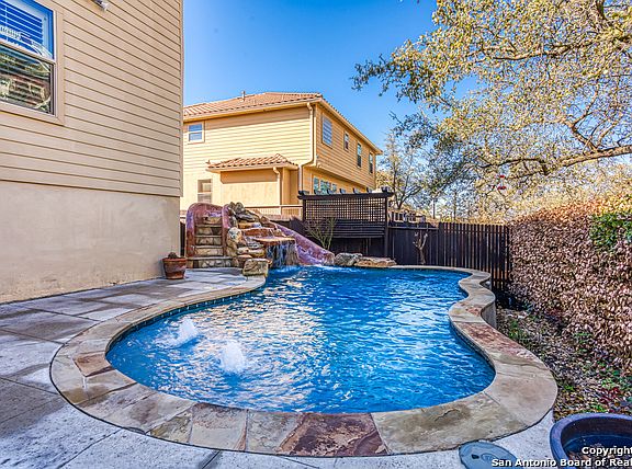 5th image of 18402 Muir Glen Dr