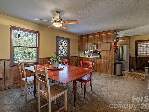 3rd image of 2949 Woodwind Dr
