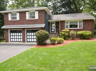 34-10 Barbara Pl #1X, Fair Lawn, NJ 07410