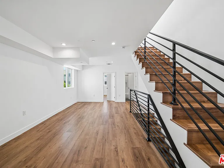 6334 1/2 Beck Ave — Photo 15