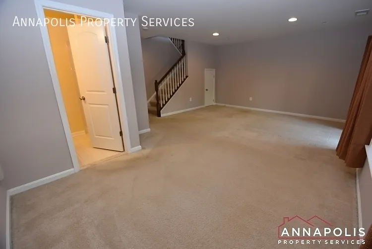 806 Nancy Lynn Ln — Photo 9