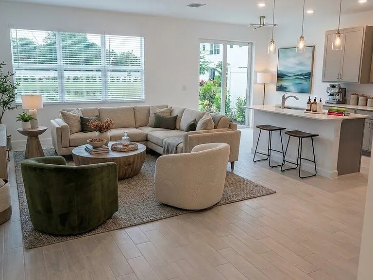4946 Navali Dr — Photo 1