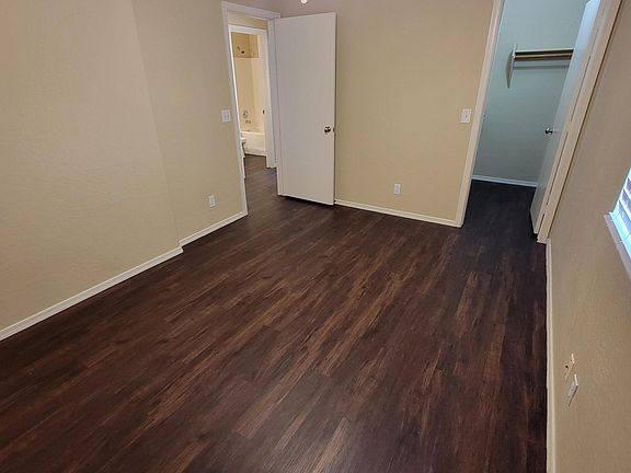 5th image of 8512 E CLOVIS Avenue