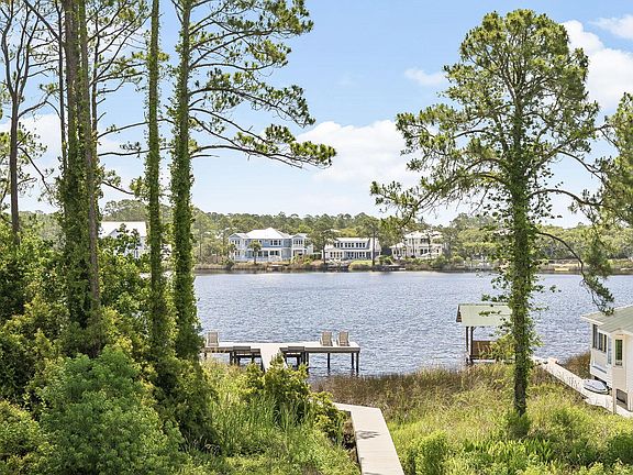 4th image of 163 Gulf Shore Dr