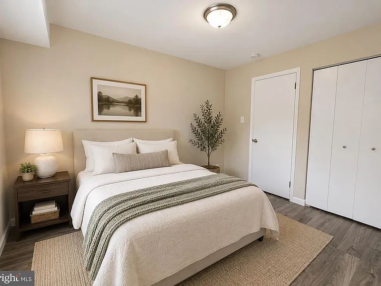 505B Cypress Point Cir #B — Photo 9
