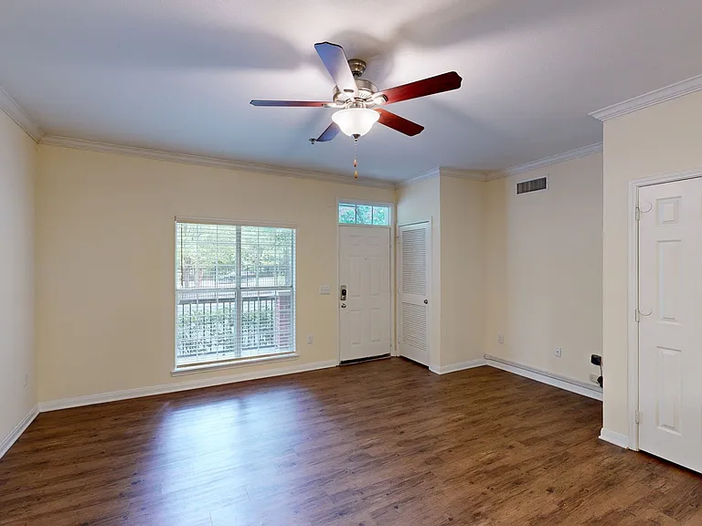 The Carriage Homes at Wyndham — Photo 37
