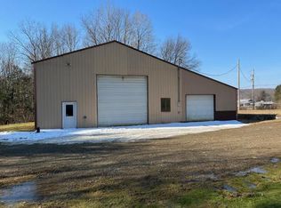 194 Huntley Rd, Bear Lake, PA 16402