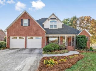 257 Scottsdale Dr, Advance, NC 27006