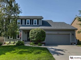 16409 Z St, Omaha, NE 68135