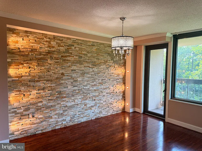 3705 S George Mason Dr #414S — Photo 4