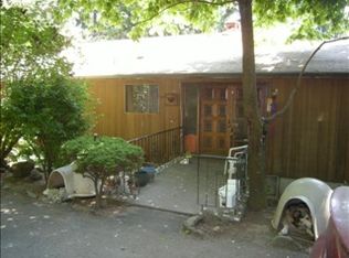 1825 SW Arnold St, Portland, OR 97219