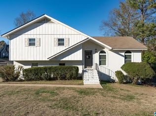 2301 Lester Ln, Birmingham, AL 35226