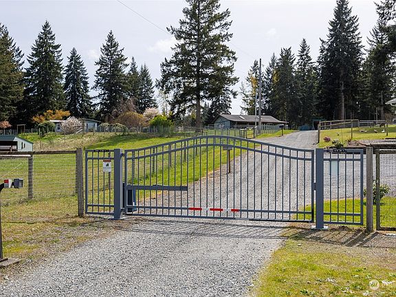 2nd image of 27809 16th Avenue E