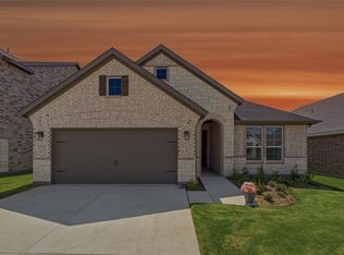 3526 Helena St, Gainesville, TX 76240