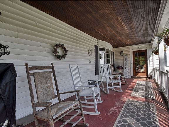 2nd image of 13354 Aquilla Rd