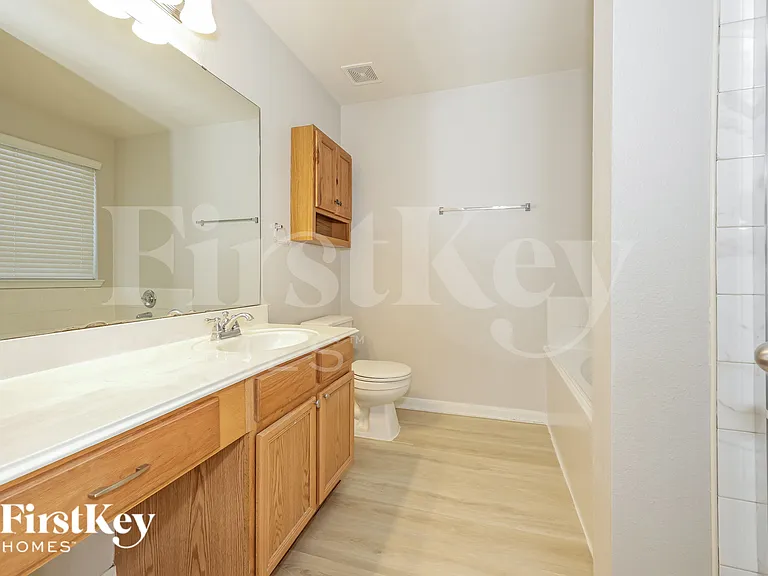 29311 Legends Hill Dr — Photo 10