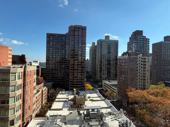 1500 Lexington Avenue image 14 of 15