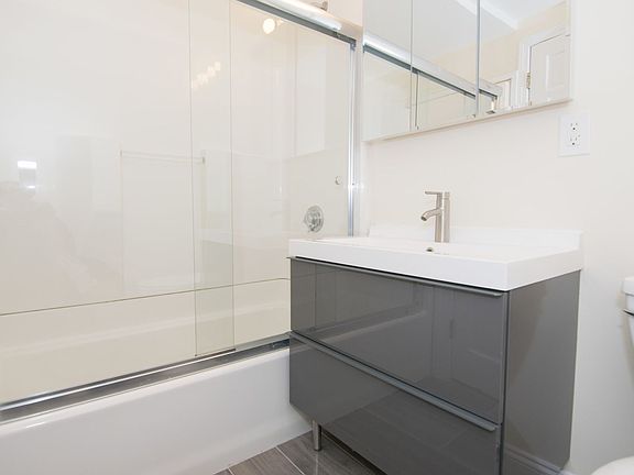 5th image of 1805 Beacon St #2B