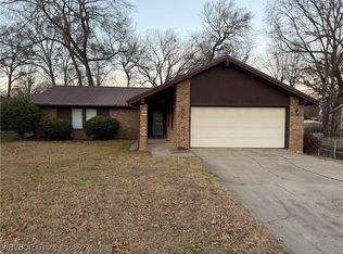 3325 Londonderry Rd, Fort Smith, AR 72908