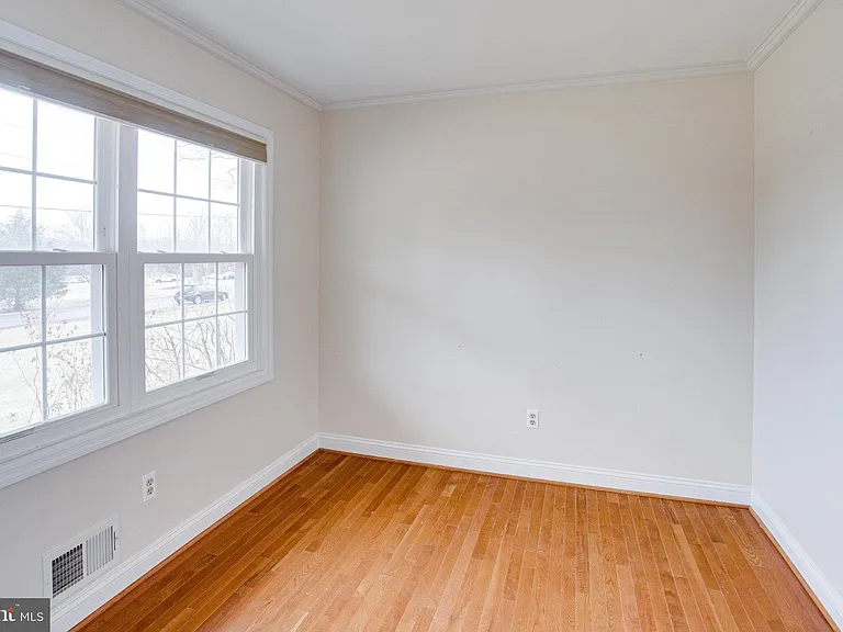 9552 Birmingham Dr — Photo 24