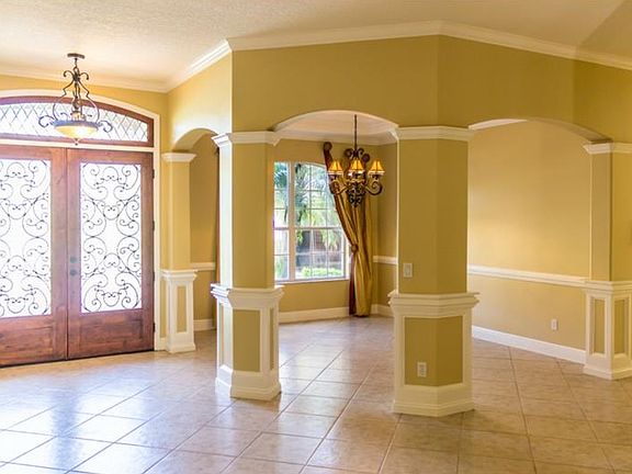 3rd image of 1119 Cypress Loft Pl