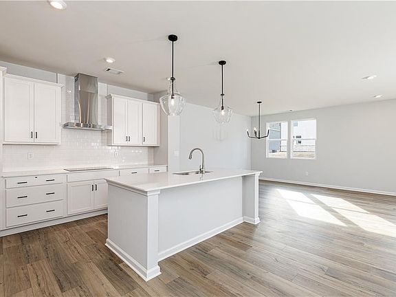 6th image of this home