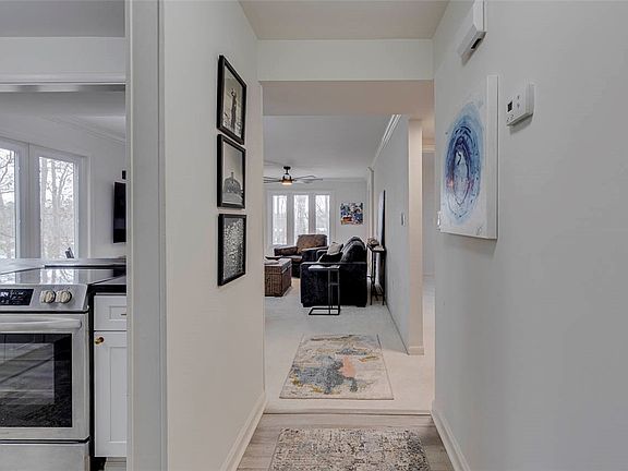 5th image of 805 Northlake Dr