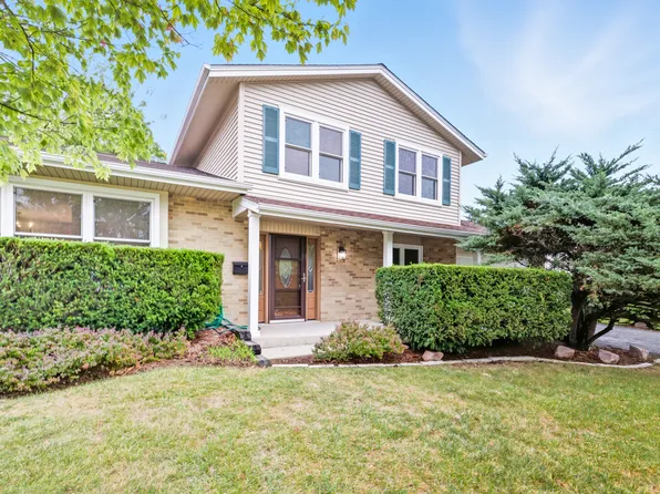 3725 N Firestone Dr, Hoffman Estates, IL 60192