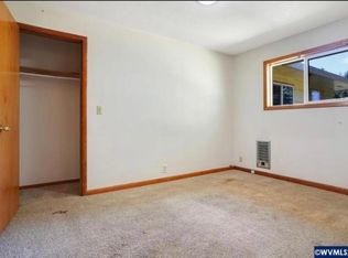 4715 Wallace Rd NW, Salem, OR 97304