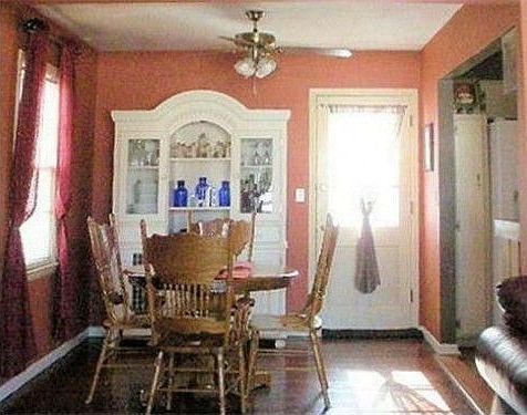 4th image of 8709 W 93rd St