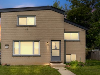 400 N Addison Rd, Villa Park, IL, 60181