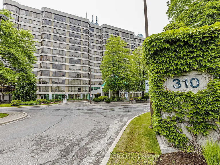 310 Mill St S #104 — Photo 1