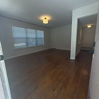 1 bed, 1.0 bath, 810 sqft, $1,200 — Photo 4