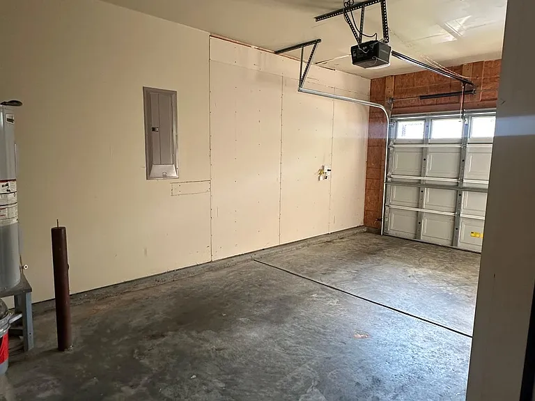 9030 Sedgewich Ln — Photo 14