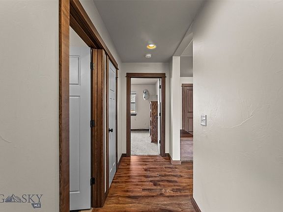 3rd image of 9848 Durston Rd APT A