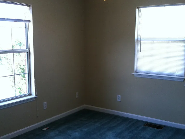 1243 Aubie Dr — Photo 4