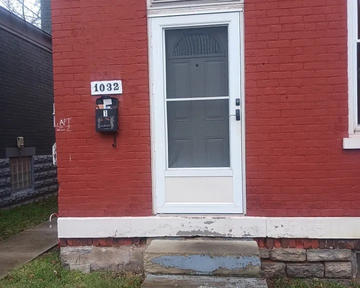 1032 Hamlet St #F1 — Photo 8