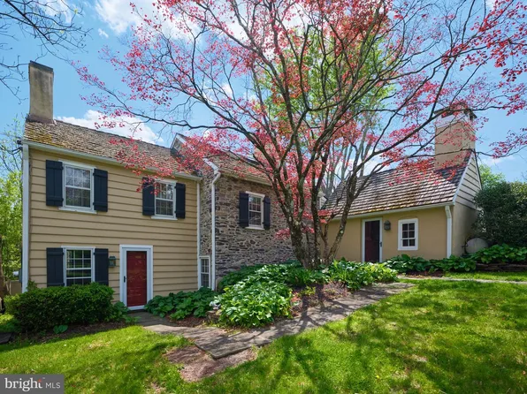 2135 S Sugan Rd, New Hope, PA 18938