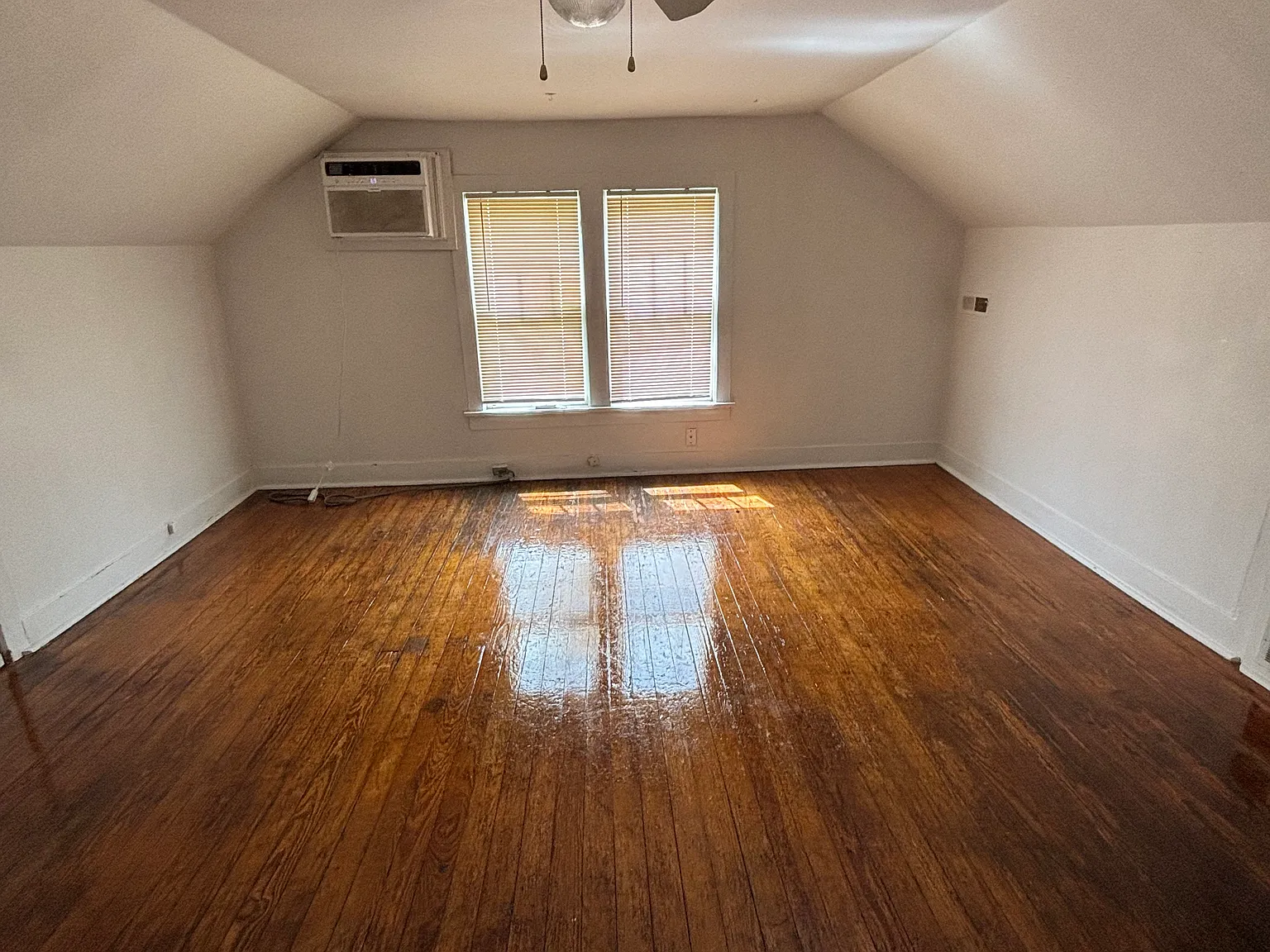 1 bed, 500 sqft, $850 — Photo 3